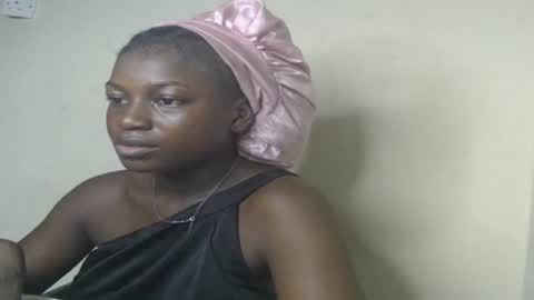 Snapshot of eatuupx chatting on January 16, 10:42 am eatuupx online show from January 16, 10:42 am