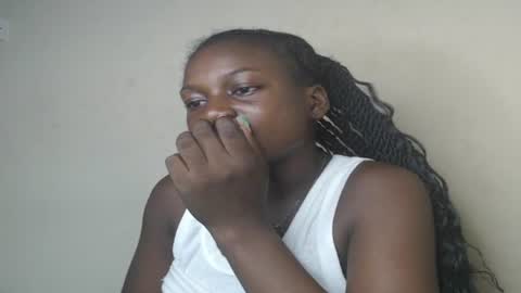 Snapshot of eatuupx chatting on January 17, 4:57 pm eatuupx online show from January 17, 4:57 pm