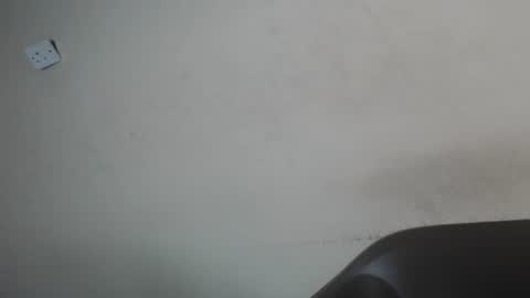 Snapshot of eatuupx chatting on January 28, 7:11 am eatuupx online show from January 28, 7:11 am