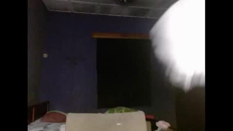 Snapshot of eatuupx chatting on February 9, 7:09 pm eatuupx online show from February 9, 7:09 pm