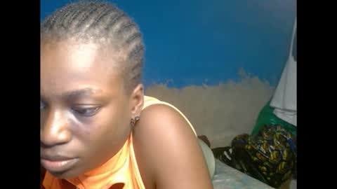 Snapshot of eatuupx chatting on September 13, 7:24 pm eatuupx online show from September 13, 7:24 pm