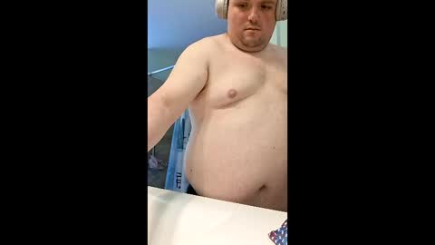 Eazyb91 online show from February 6, 8:12 pm