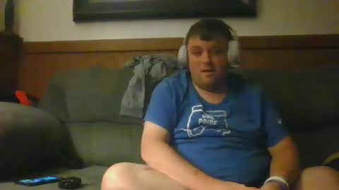 Snapshot of eazyb1991 chatting on May 22, 5:14 am Eazyb91 online show from May 22, 5:14 am