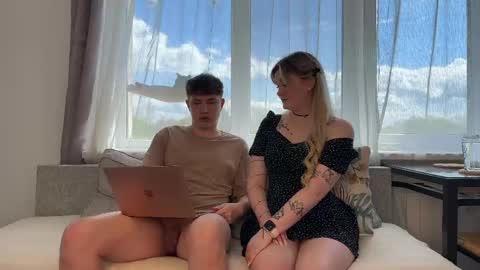 Snapshot of ebangelion chatting on May 30, 8:33 am Custom content and video calls are available as well online show from May 30, 8:33 am
