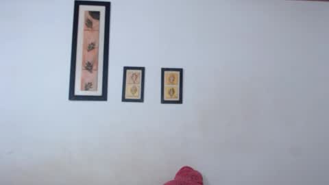 Snapshot of ebanoymarfil2 chatting on October 27, 7:01 am Laraand Drake online show from October 27, 7:01 am