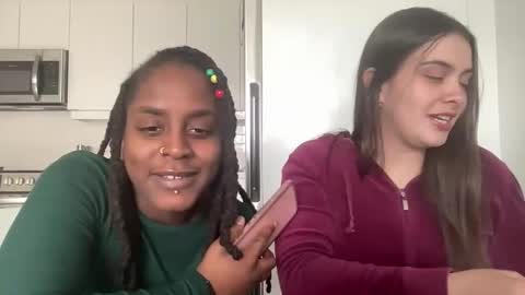 Snapshot of eboneey69 chatting on March 25, 7:53 pm eboneey69 online show from March 25, 7:53 pm