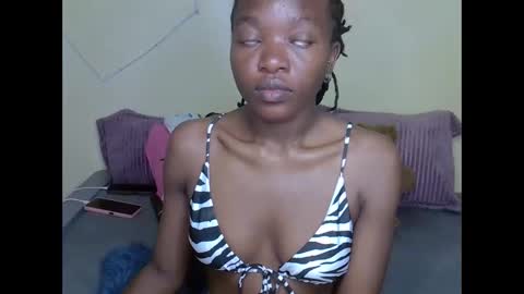 Snapshot of eboniana chatting on March 2, 3:13 am eboniana online show from March 2, 3:13 am