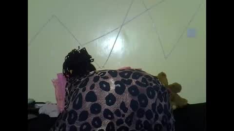 Snapshot of eboniana chatting on September 21, 6:31 pm eboniana online show from September 21, 6:31 pm