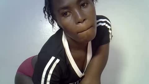 eboniey_slim online show from March 12, 5:41 pm