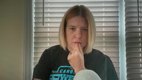 americnbarbie online show from April 28, 12:54 pm