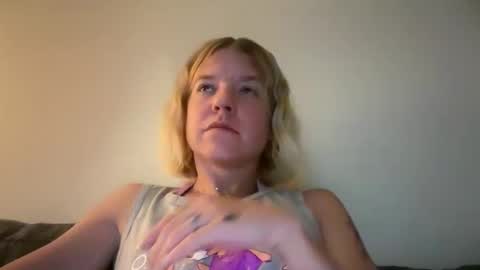 americnbarbie online show from May 19, 2:40 am