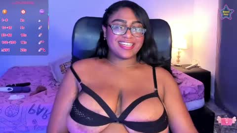 ebony__queen2 online show from April 21, 2:51 am