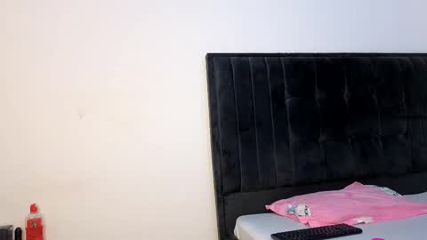 Arya online show from October 21, 6:52 pm