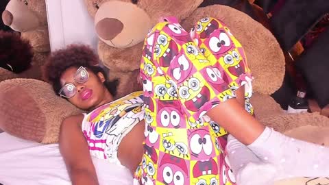 Snapshot of ebony_beautifull chatting on February 8, 6:43 am Luci online show from February 8, 6:43 am