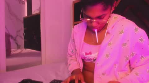 Snapshot of ebony_beautifull chatting on September 11, 1:28 am Luci online show from September 11, 1:28 am