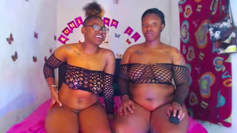 Snapshot of ebony_chayna chatting on October 18, 4:59 am chayna smith online show from October 18, 4:59 am