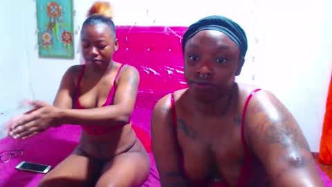 Snapshot of ebony_chayna chatting on March 29, 8:42 pm chayna smith online show from March 29, 8:42 pm
