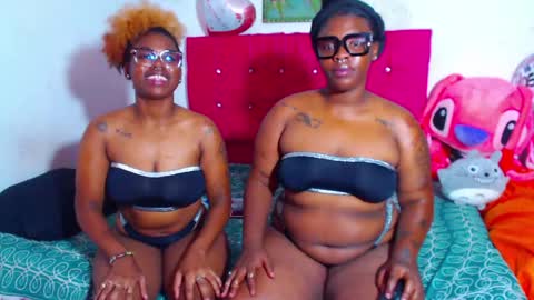 Snapshot of ebony_chayna chatting on May 24, 5:45 am chayna smith online show from May 24, 5:45 am