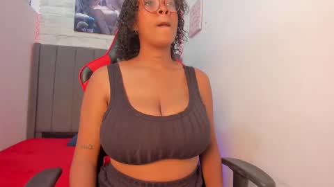 Andrea online show from January 8, 7:34 pm