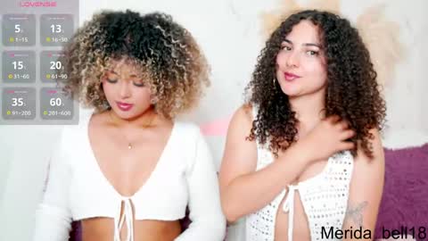 Snapshot of ebony_curly2 chatting on May 30, 1:14 am isa online show from May 30, 1:14 am