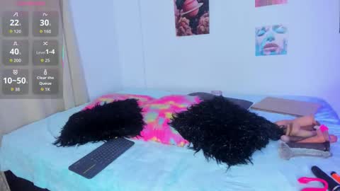 ebony_cute9 online show from October 18, 7:03 pm