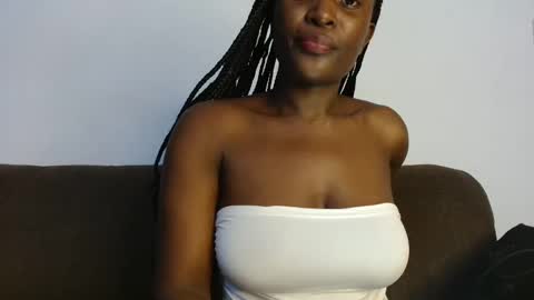ebony online show from October 12, 8:52 pm