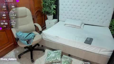 ebony_katterin online show from October 3, 11:07 am