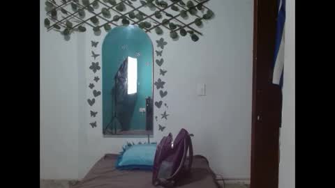 ebony_luna1 online show from April 22, 12:18 pm