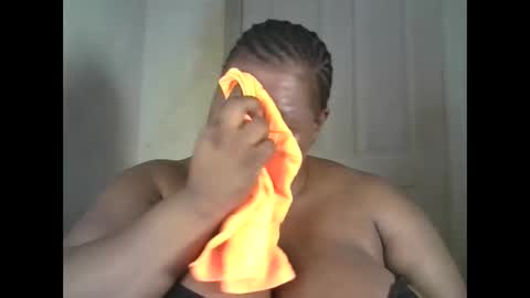 Snapshot of ebony_magixs chatting on October 25, 7:08 pm ebony_magixs online show from October 25, 7:08 pm