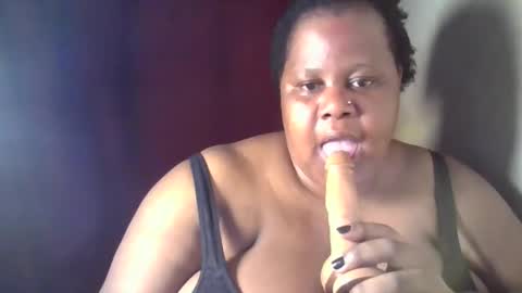 Snapshot of ebony_magixs chatting on November 8, 7:19 am ebony_magixs online show from November 8, 7:19 am