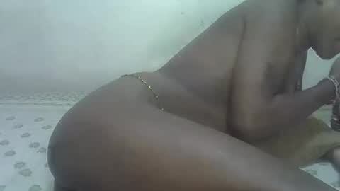 Snapshot of ebony_pearl59 chatting on May 12, 7:05 am ebony_pearl59 online show from May 12, 7:05 am