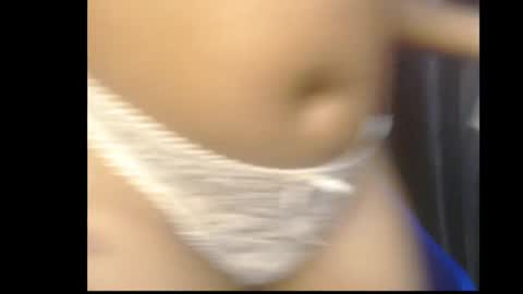 Snapshot of ebony_queenx chatting on May 11, 4:37 pm Queen online show from May 11, 4:37 pm