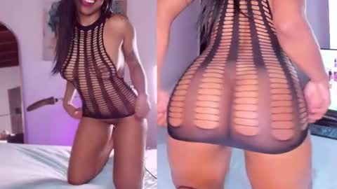Snapshot of ebony_skyee chatting on June 22, 2:25 pm SKYE online show from June 22, 2:25 pm
