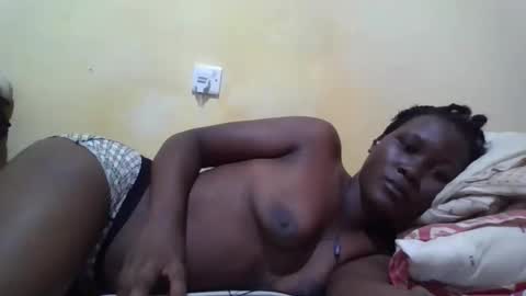 ebony_vanillah online show from March 16, 7:07 pm