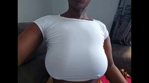 Ebony Melanie online show from November 22, 11:20 am