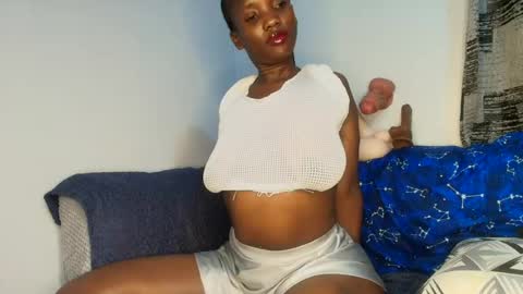 Ebony Melanie online show from July 22, 9:17 pm