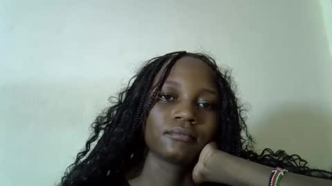 Snapshot of ebonycutegal4 chatting on December 17, 7:03 am MELLEN online show from December 17, 7:03 am