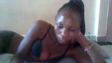 Snapshot of ebonycutegal4 chatting on June 8, 5:08 am MELLEN online show from June 8, 5:08 am