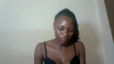 Snapshot of ebonycutegal4 chatting on June 21, 7:16 pm MELLEN online show from June 21, 7:16 pm