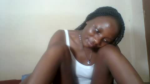 Snapshot of ebonycutegal4 chatting on July 28, 8:52 pm MELLEN online show from July 28, 8:52 pm