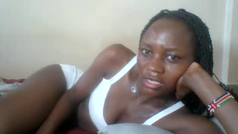 Snapshot of ebonycutegal4 chatting on July 29, 9:18 am MELLEN online show from July 29, 9:18 am