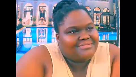 ebonyhotbuns4u2luv online show from December 21, 7:59 am