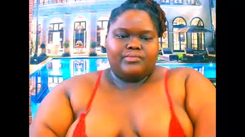 Snapshot of ebonyhotbuns4u2luv chatting on February 3, 6:22 am ebonyhotbuns4u2luv online show from February 3, 6:22 am