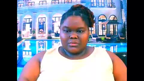 Snapshot of ebonyhotbuns4u2luv chatting on February 6, 5:56 am ebonyhotbuns4u2luv online show from February 6, 5:56 am