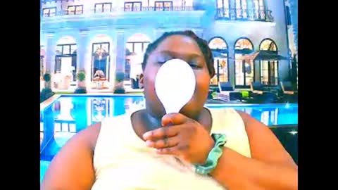 Snapshot of ebonyhotbuns4u2luv chatting on February 7, 7:06 pm ebonyhotbuns4u2luv online show from February 7, 7:06 pm