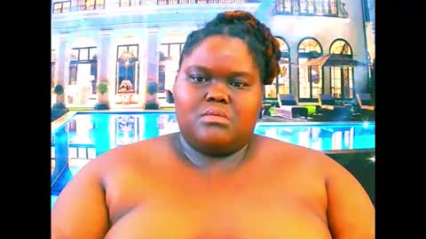 Snapshot of ebonyhotbuns4u2luv chatting on February 10, 7:40 pm ebonyhotbuns4u2luv online show from February 10, 7:40 pm