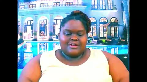 Snapshot of ebonyhotbuns4u2luv chatting on February 12, 8:09 am ebonyhotbuns4u2luv online show from February 12, 8:09 am