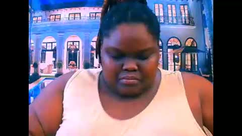 ebonyhotbuns4u2luv online show from April 28, 5:12 am