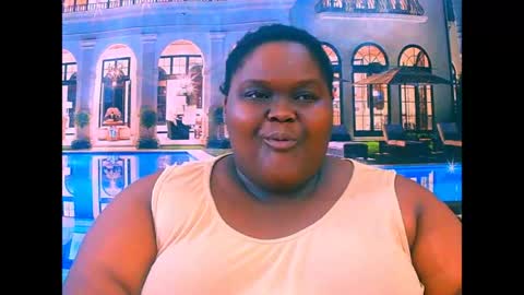 Snapshot of ebonyhotbuns4u2luv chatting on June 17, 9:12 am ebonyhotbuns4u2luv online show from June 17, 9:12 am