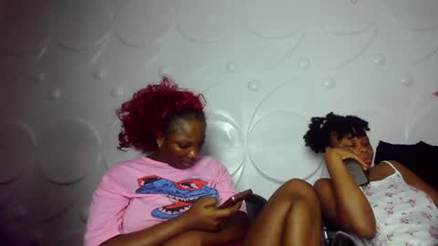 Snapshot of ebonykissxx chatting on July 12, 10:01 pm ebonykissxx online show from July 12, 10:01 pm